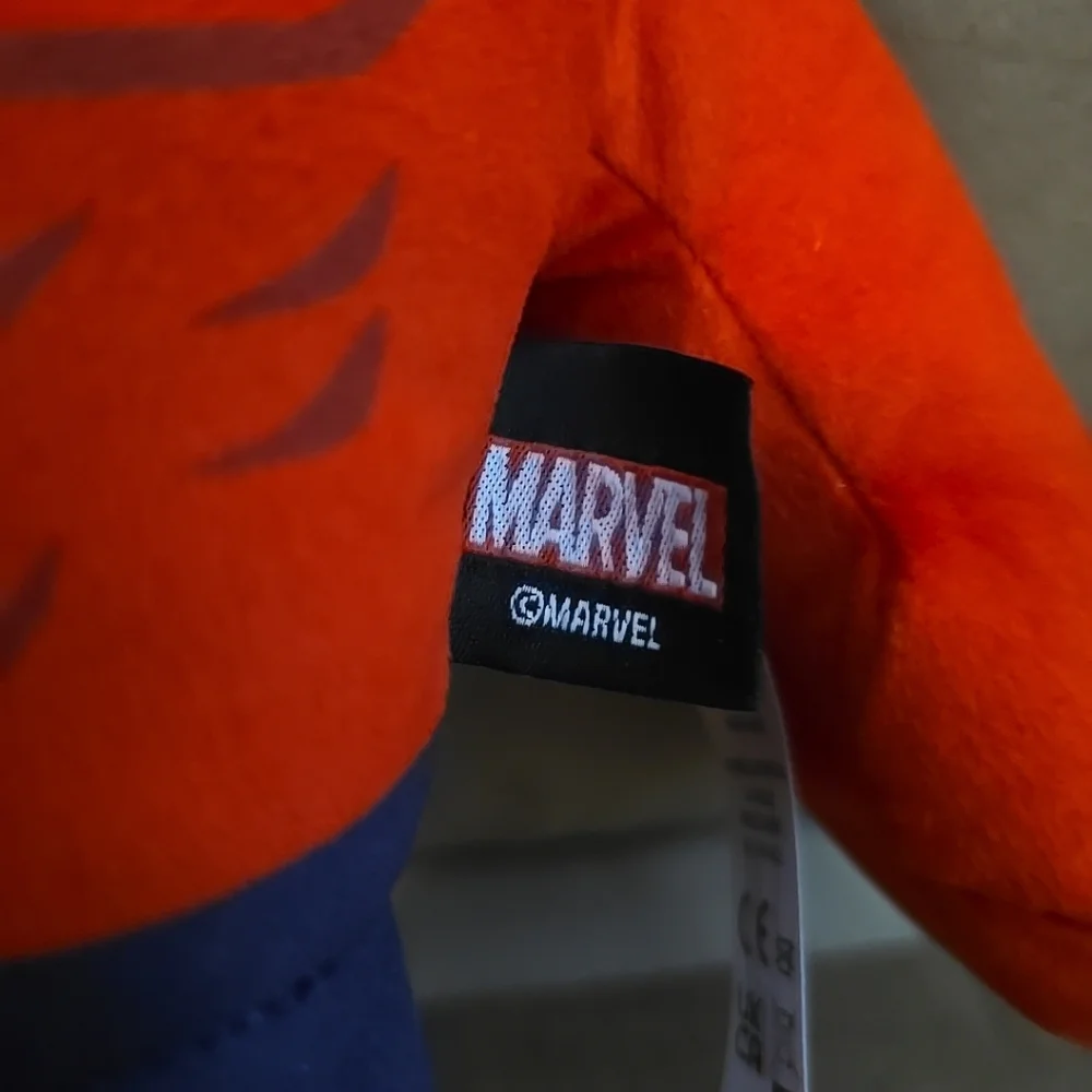 Marvel Plush Talkers Red Hulk 11.75-Inch Plush with Sound